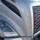 2019-volvo-vnl860-image-4