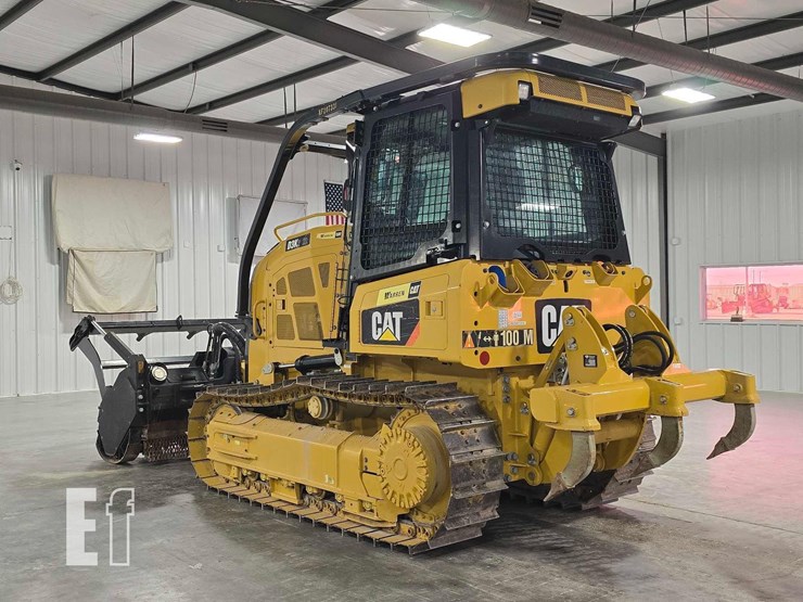 2020-caterpillar-d3k2-xl-image-4