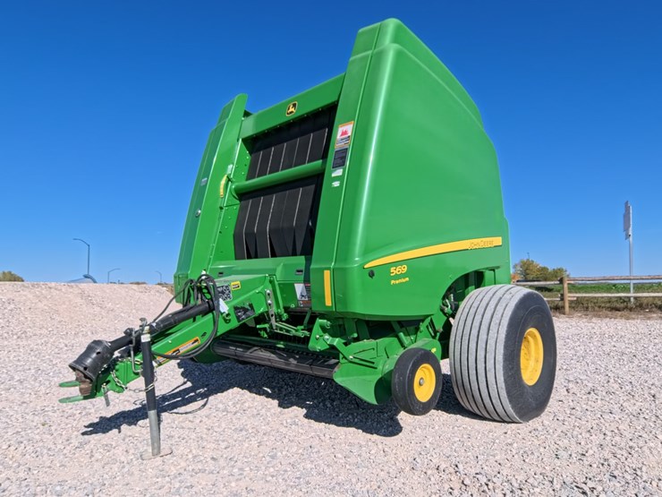 john-deere-569-premium-image-2