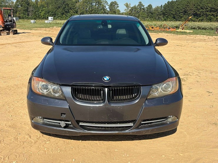 2007-bmw-335i-4-door-sedan-image-5