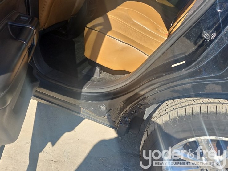 2011-lincoln-mkx-image-26
