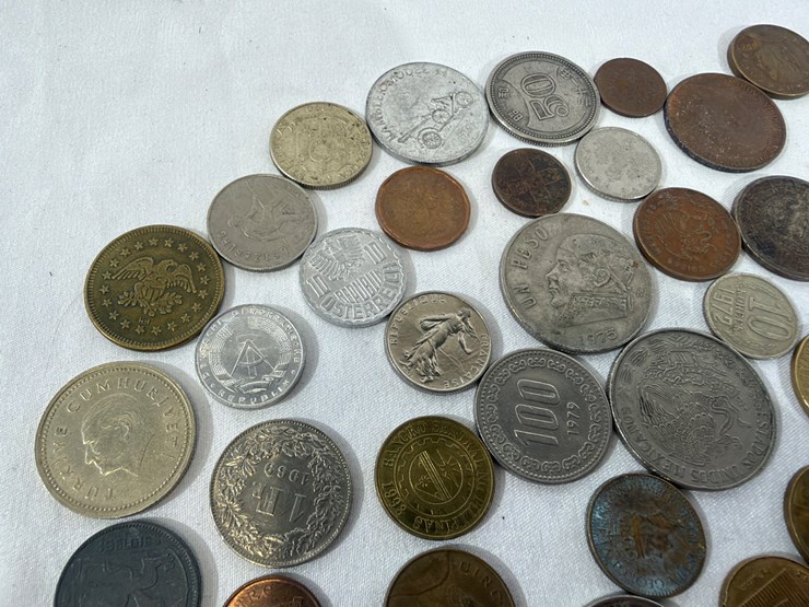 #40131-•-bag-of-misc-foreign-coins-image-6