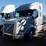 2019-volvo-vnl860-image-1