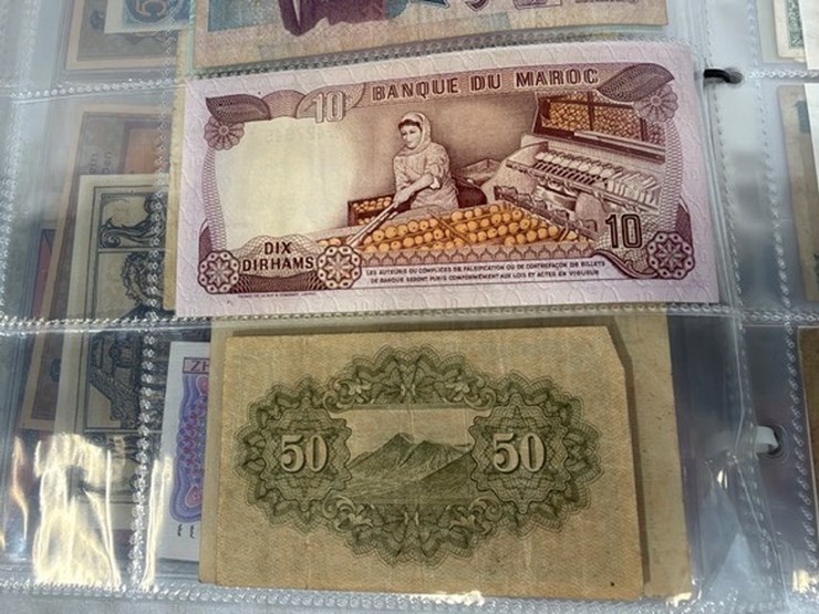 #40310-•-foreign-currency-bank-notes-image-58