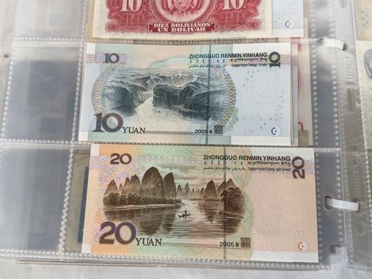 #40307-•-foreign-currency-bank-notes-image-76