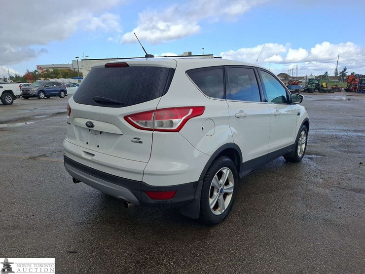 2013-ford-escape-image-5