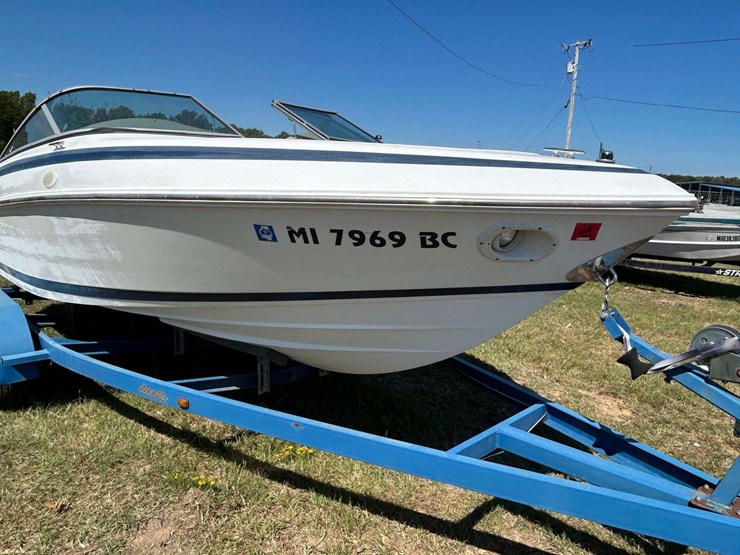 1998-cobalt-200-ski-boat-w/-trailer-(inop)-(no-motor)-image-7