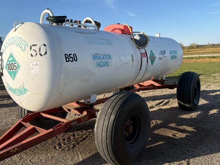 11-14-1450-gallon-nh3-tank,-16.5l---16.1-tires-image-6
