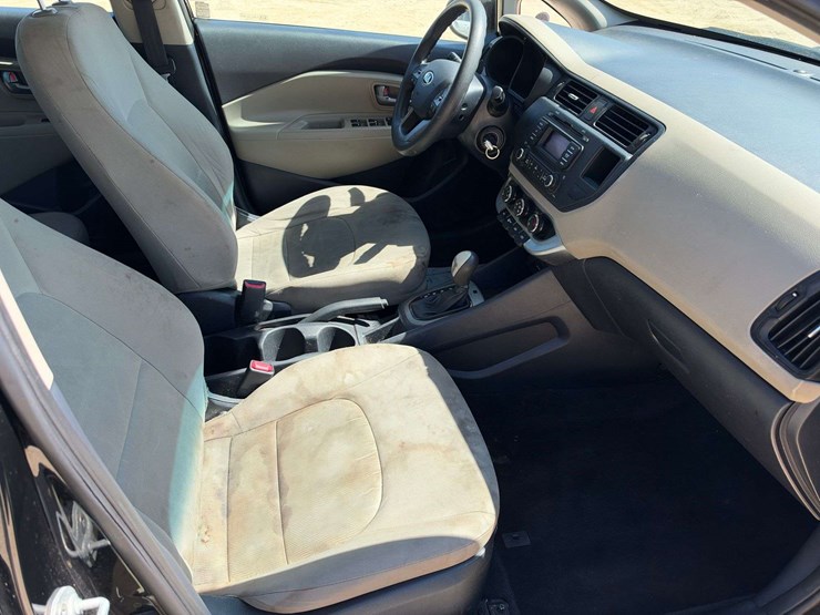 2014-kia-rio-lx-4-door-sedan-(148,347-miles)-image-18