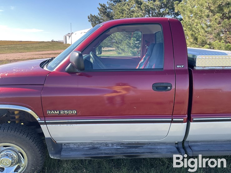 1995-dodge-2500-image-13