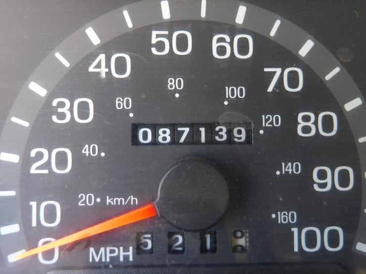 1998-ford-e250-image-16