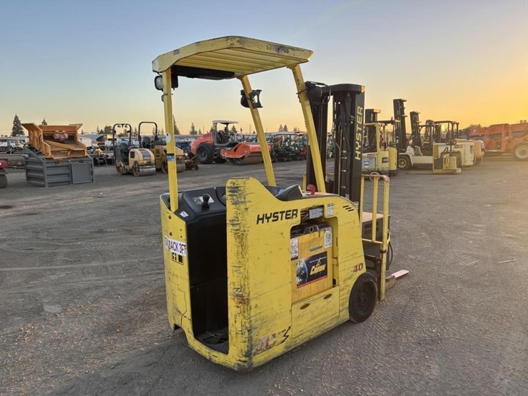 hyster-e40hsd2-21-forklift-image-3