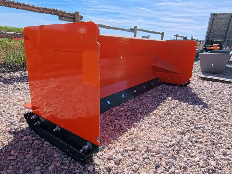#3082-•-new-skid-steer-quick-attach-8ft-snow-pusher-image-2