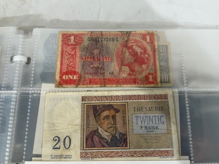 #40308-•-foreign-currency-bank-notes-image-114