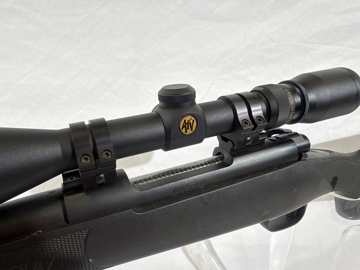 #31-•-winchester-model-70-rifle-image-10
