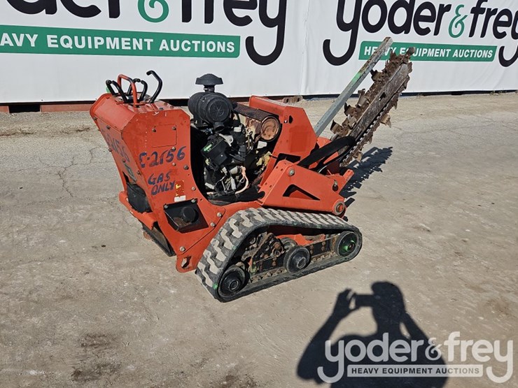 2016-ditch-witch-c24x-image-1