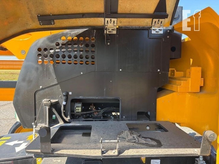 2025-jcb-a45e-image-46