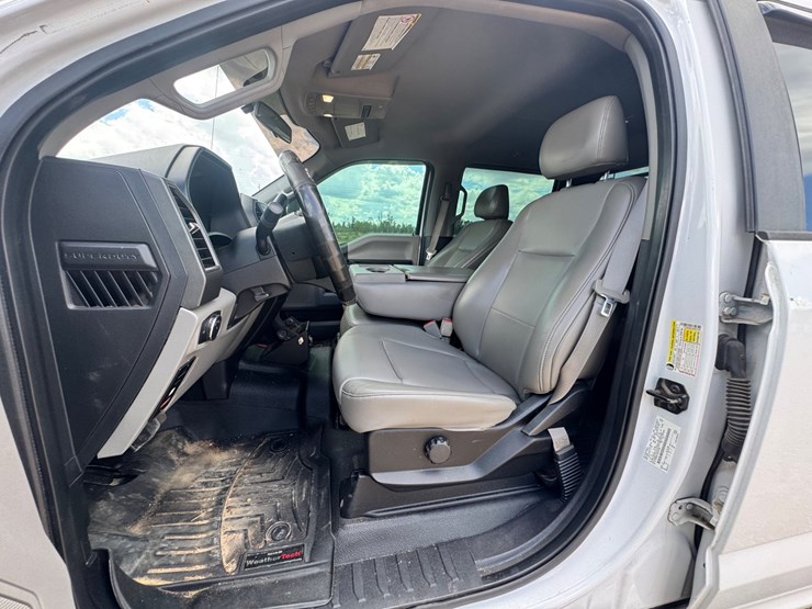 2019-ford-f250-xl-image-13