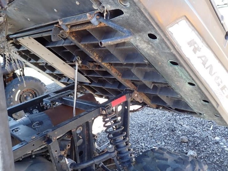 2011-polaris-ranger-xp-image-12