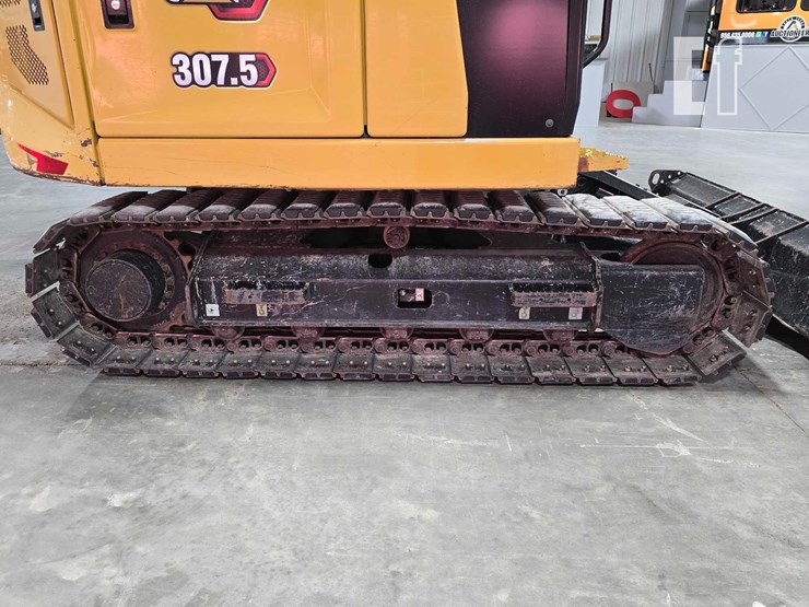 2021-caterpillar-307.5-image-35