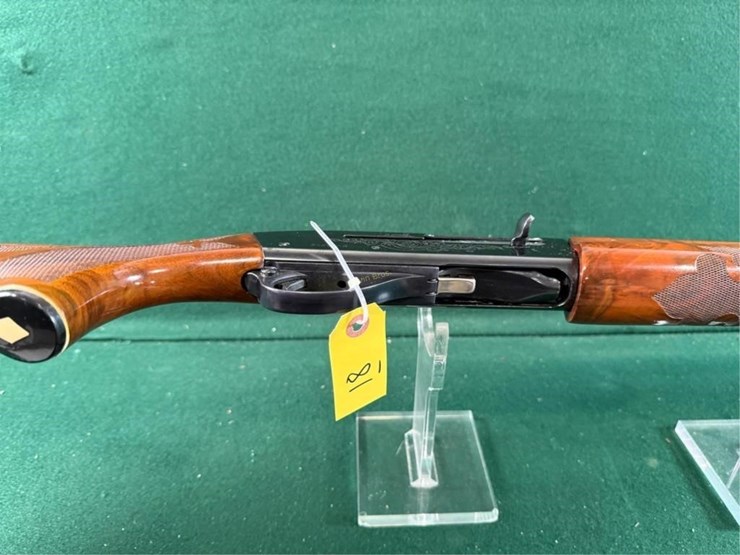 remington-mdl.1100-20ga-shotgun-image-11