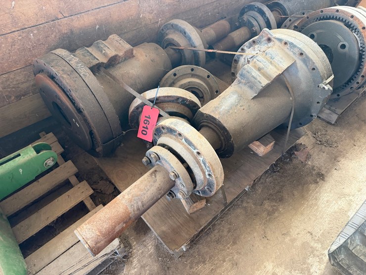 #1610-•-new-holland-t9.450-planetary-final-drive-assemblies-450/460-series-axle-applications-image-2