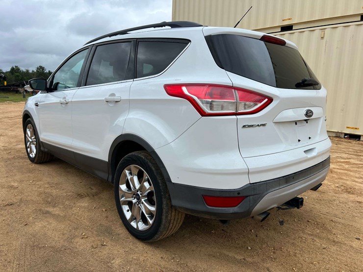 2014-ford-escape-se-image-2