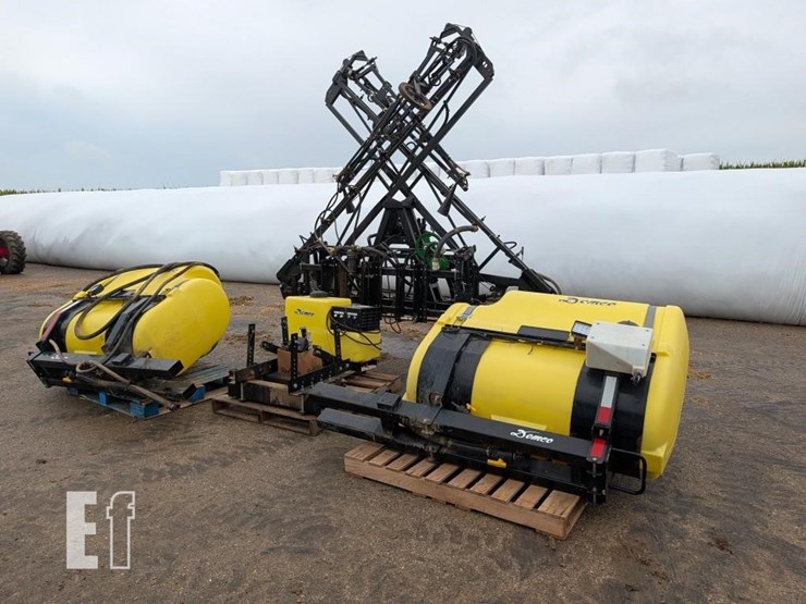 demco-sprayer-image-1