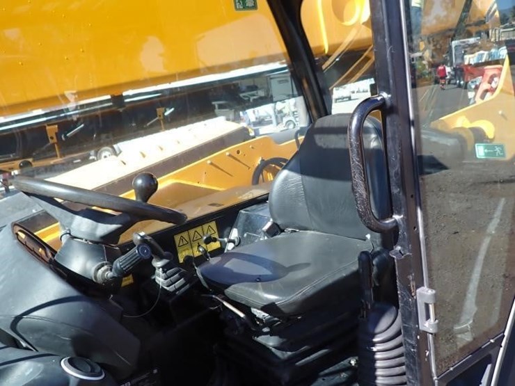 2019-jcb-509.42f-telescopic-reachlift-image-18