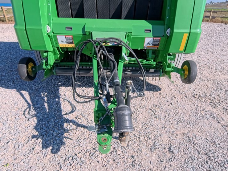 john-deere-569-premium-image-10