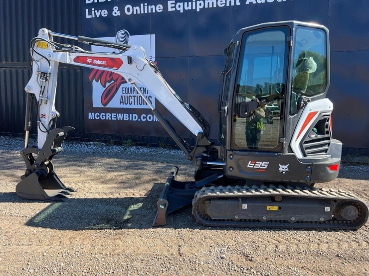 2024-bobcat-e35-image-3