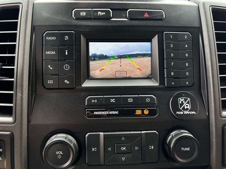 2022-ford-f350-image-20