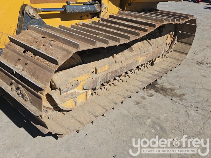 2018-deere-650k-image-12