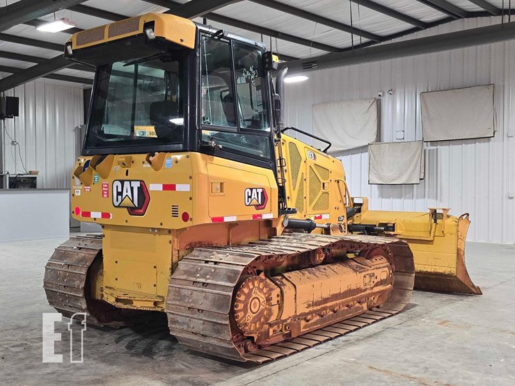 2021-caterpillar-d3-image-3