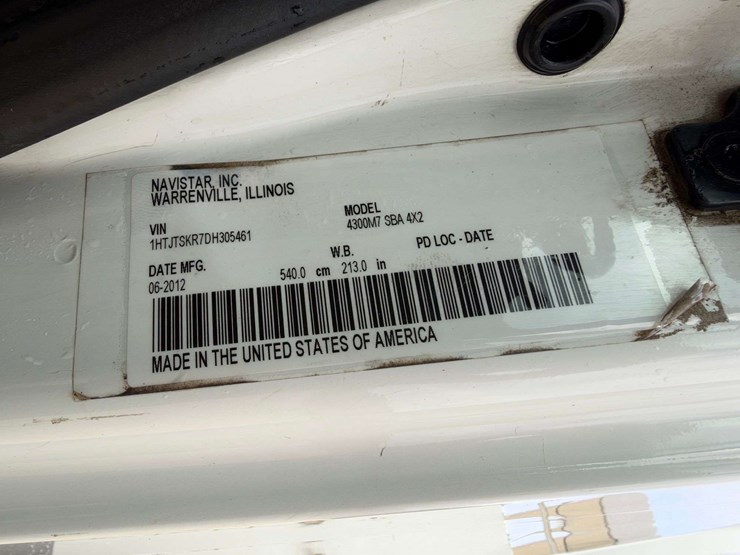 2013-international-durastar-4300-image-29