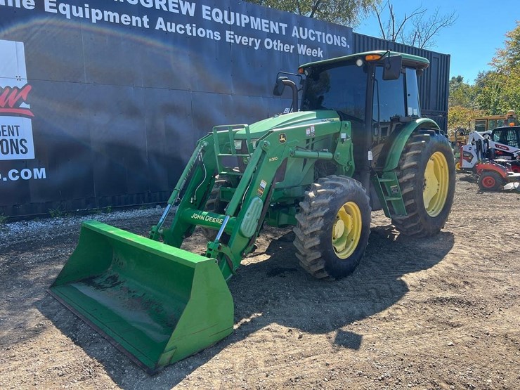 2015-john-deere-6115m-image-2