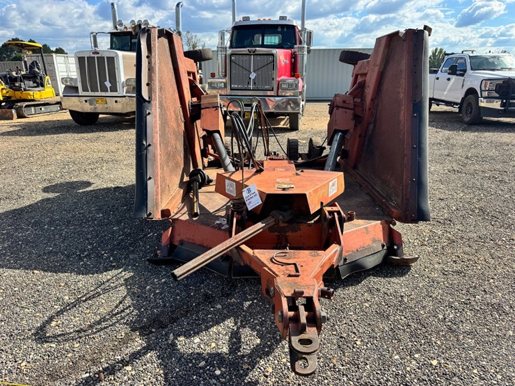 rhino-sr15m-image-1