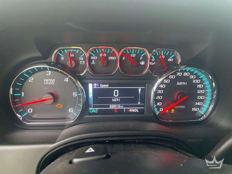 2018-chevrolet-tahoe-image-16