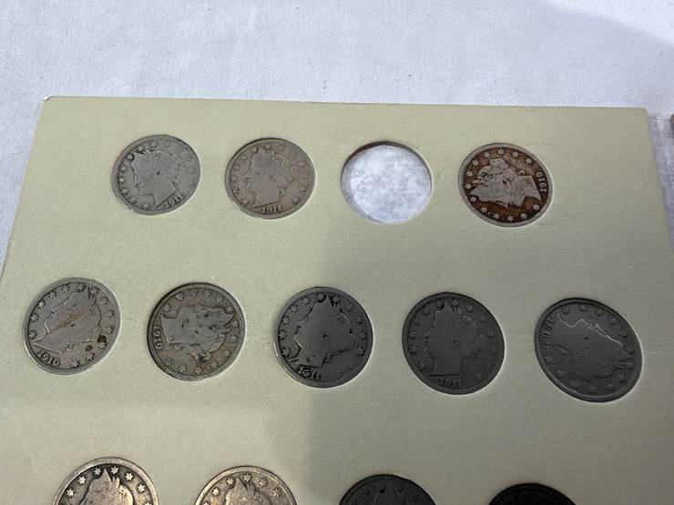 #40137-•-(2)-books-of-nickels-and-(2)-books-of-pennies-image-16