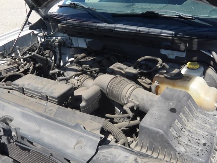 2014-ford-f150-image-8