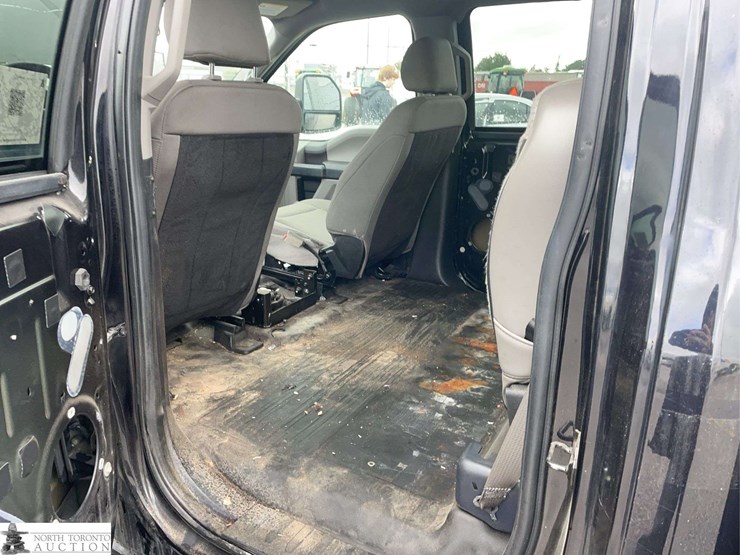 2019-ford-f150-image-15