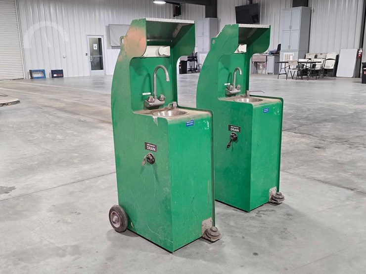 qty.-(2)-portable-mobile-handwashing-stations-image-2