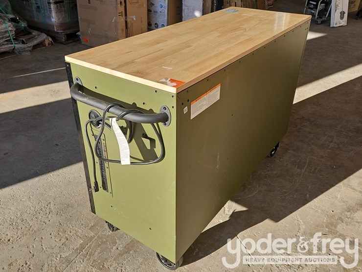 army-green-husky-tool-box-image-3