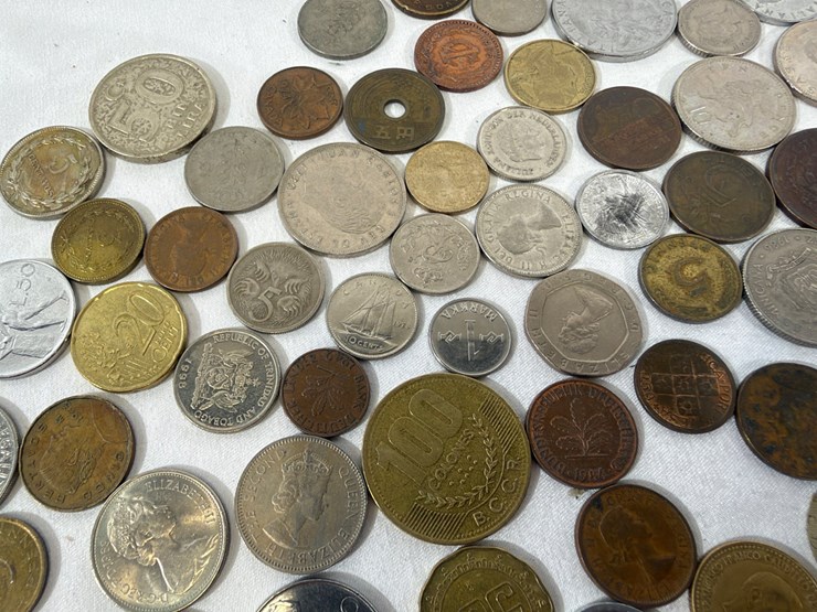 #40149-•-bag-of-foreign-coins-image-10