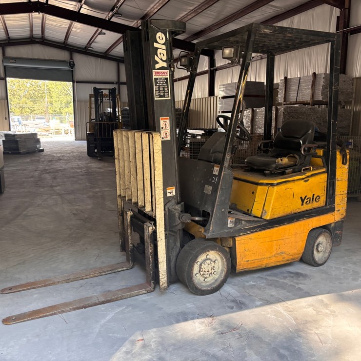 #21 • YALE FORKLIFT