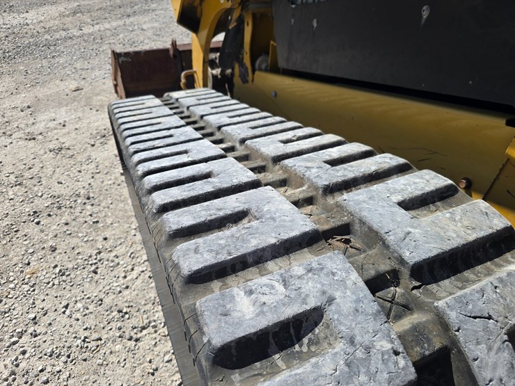 2016-caterpillar-289d-image-19