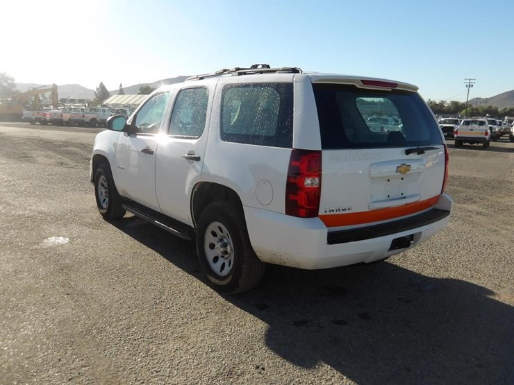 2014-chevrolet-tahoe-image-4