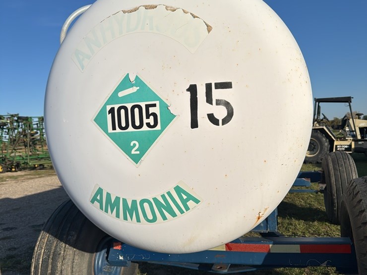 11-21-1450-gallon-nh3-tank,-16.5l---16.1-sl-tires-image-9