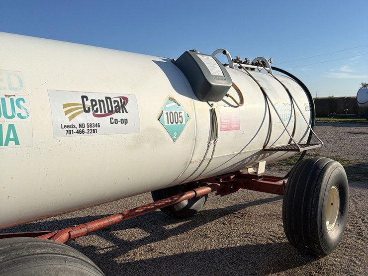 11-10-1450-gallon-nh3-tank,-16.5l---16.1-tires-image-5