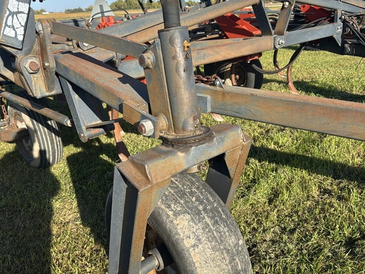 35'-flex-coil-chisel-plow,-floating-hitch,-very-good-harrows-image-24
